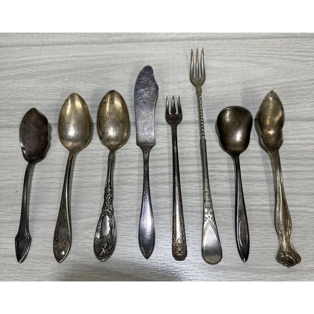 Silver Plate Flatware (Set‎ of 8) Assorted Manufacturers Vintage